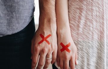 都合のいい女をやめたい 遊びの女から本命彼女へ逆転し抜け出す方法 不倫のお姫様